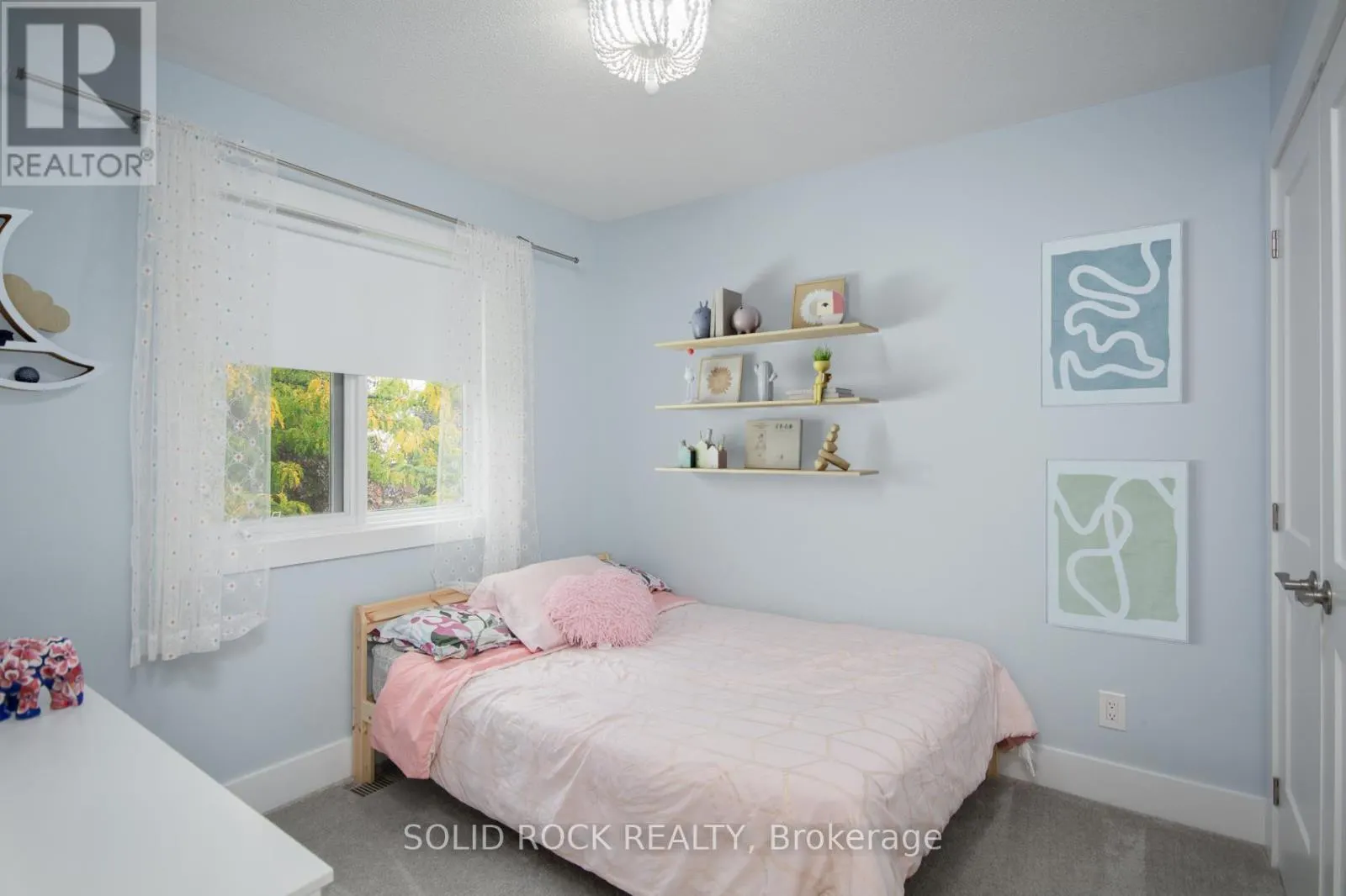 119 KINCARDINE DRIVE
