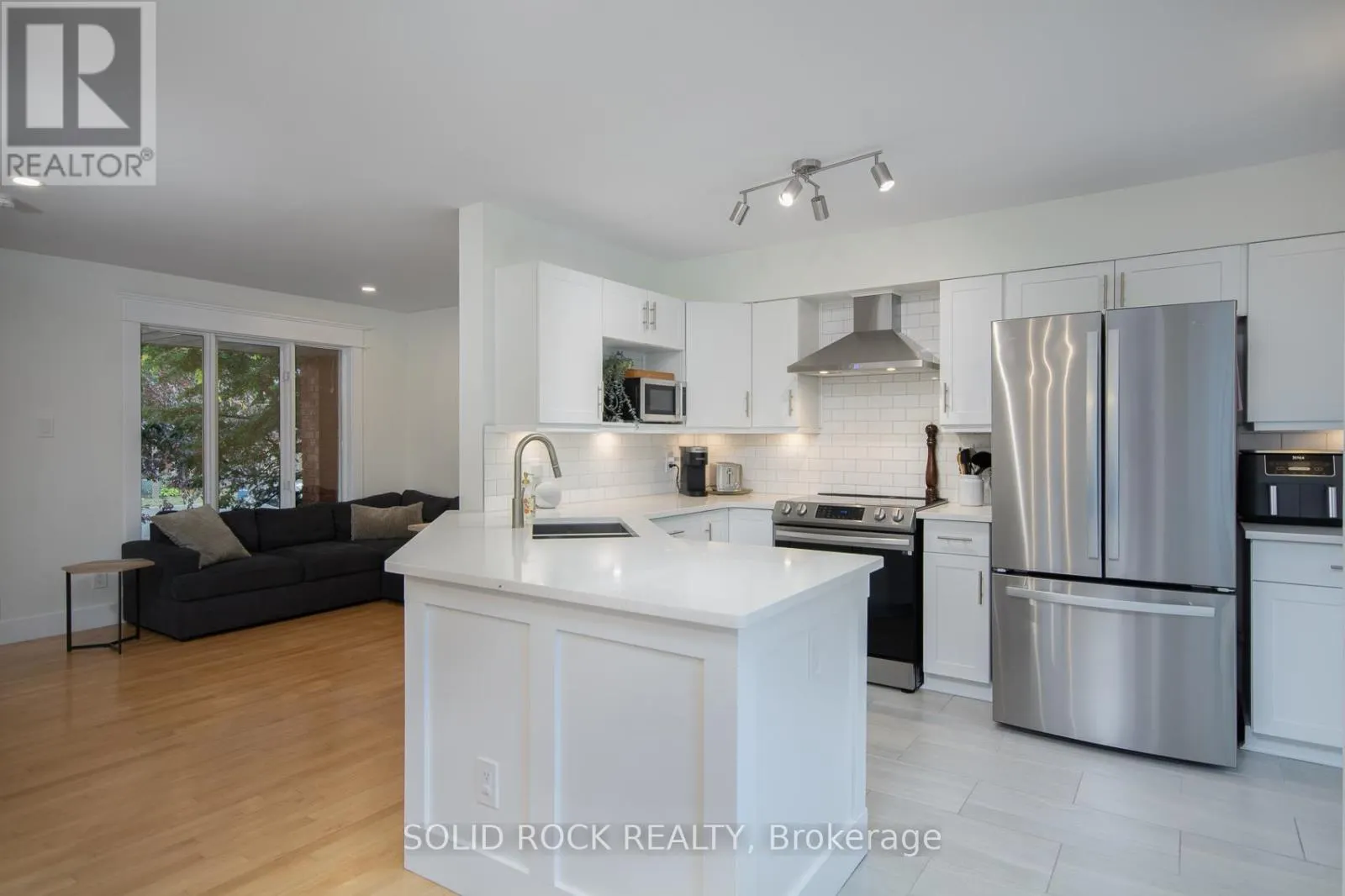 119 KINCARDINE DRIVE