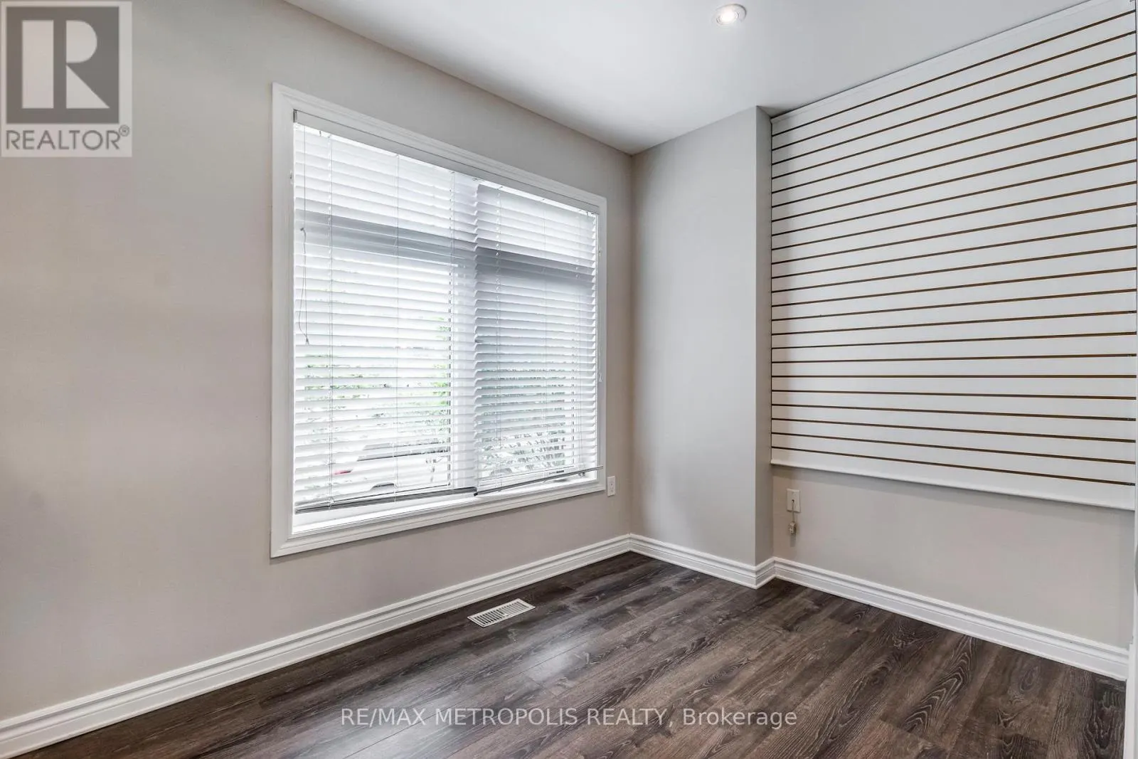 C16 - 619 WILD GINGER AVENUE