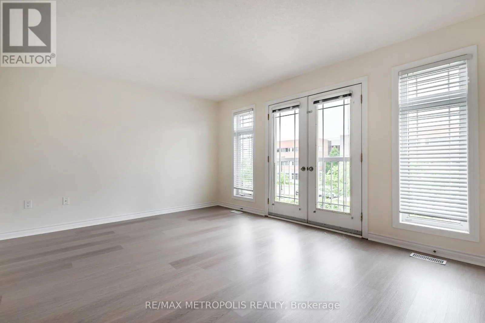 C16 - 619 WILD GINGER AVENUE