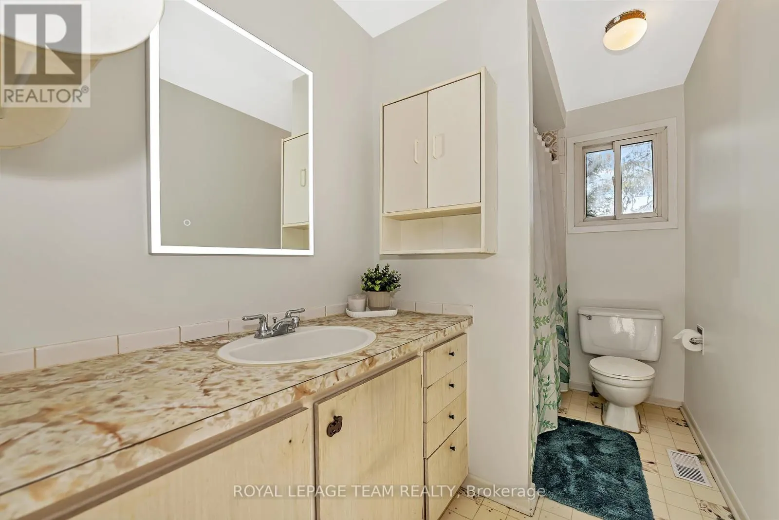 10 - 31 MALVERN DRIVE