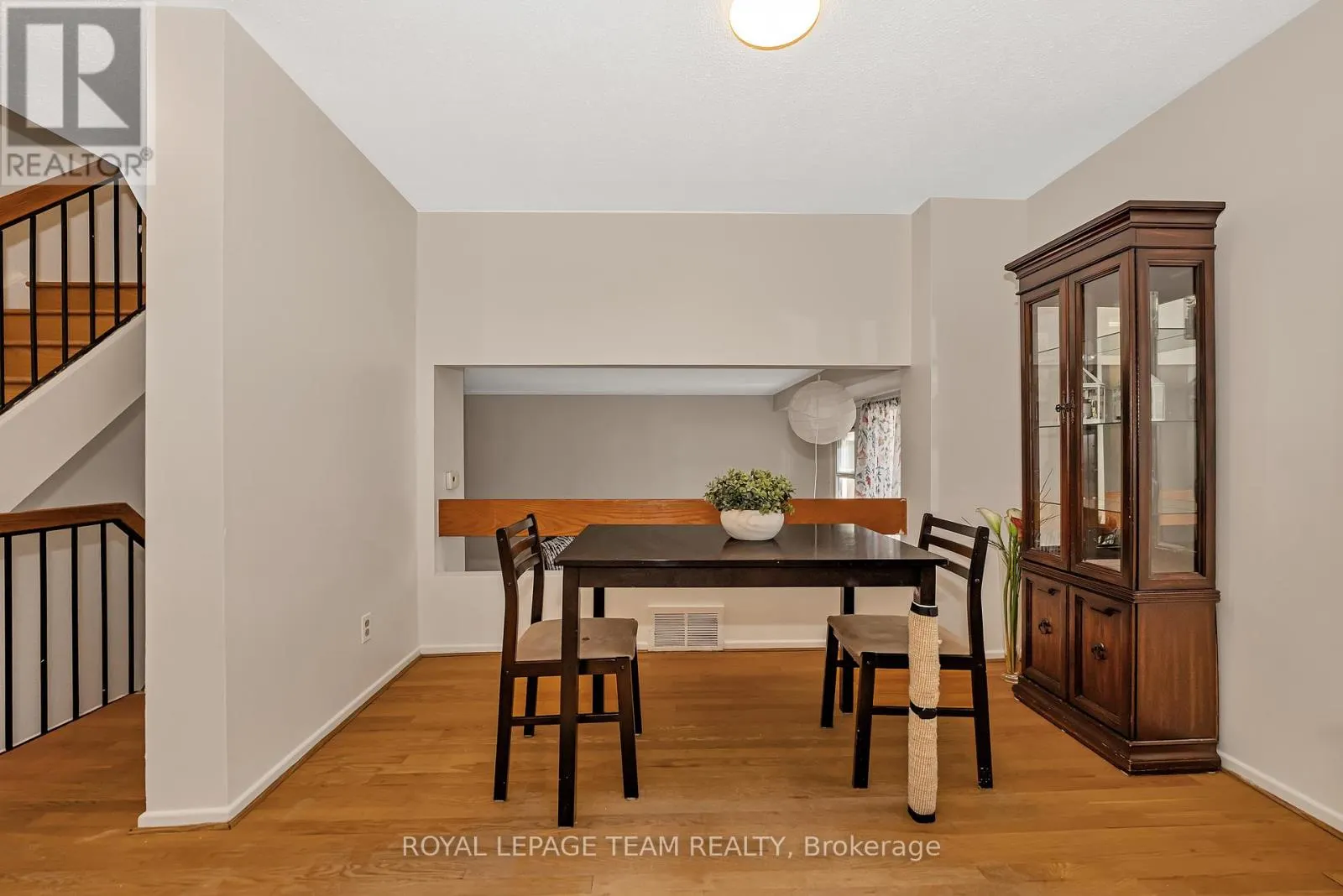 10 - 31 MALVERN DRIVE