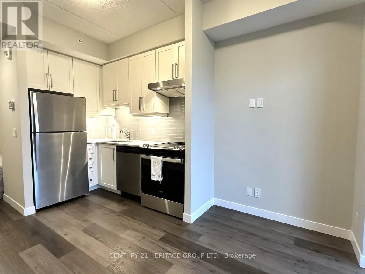 2103 - 15 QUEEN STREET S