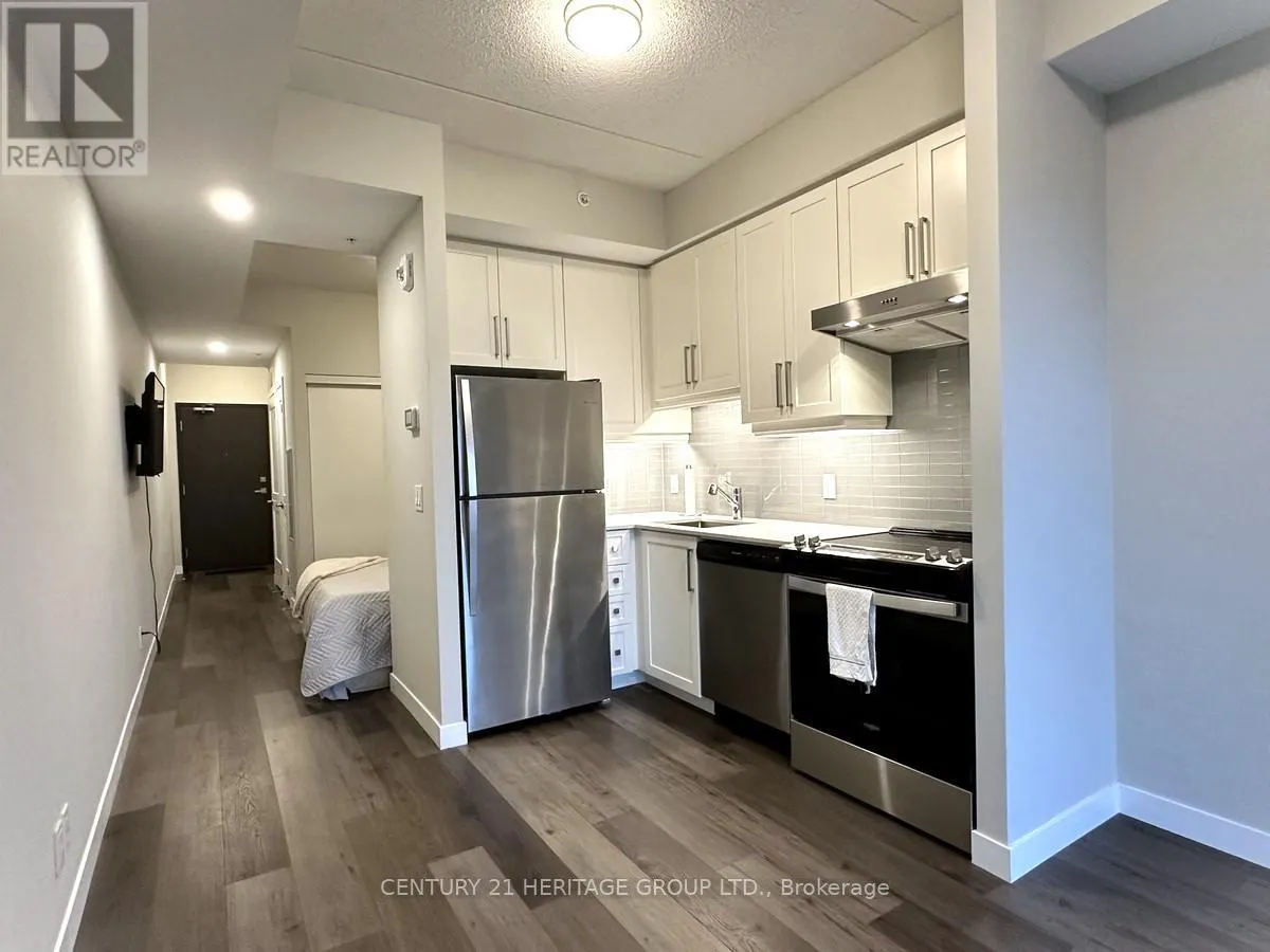 2103 - 15 QUEEN STREET S