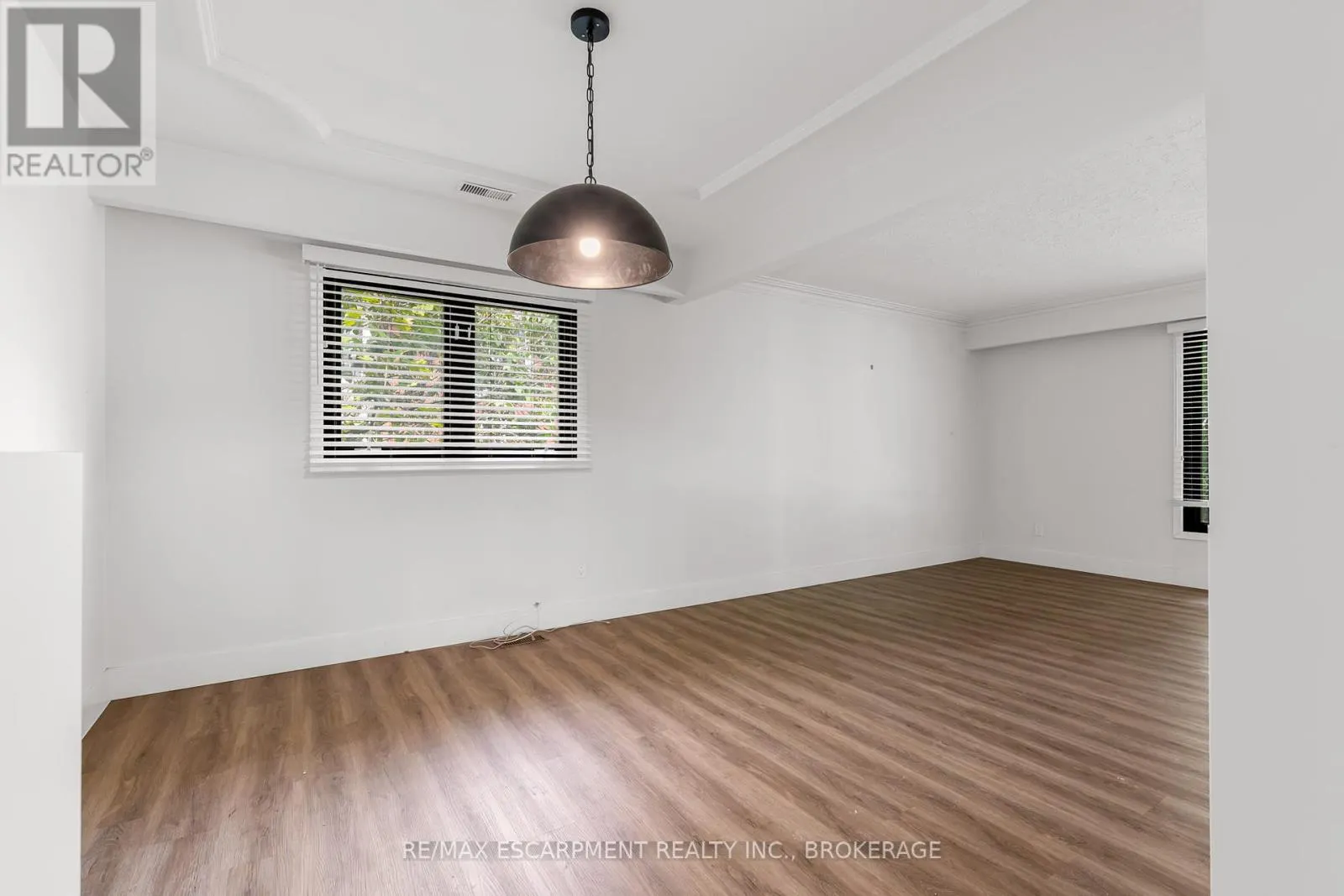 4252 WILLIAM STREET