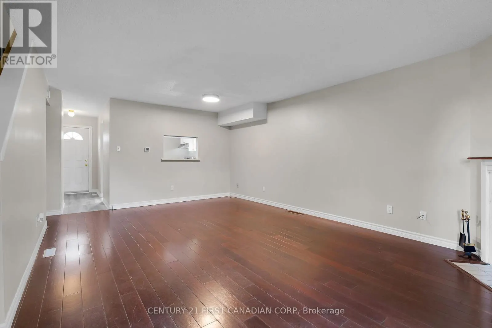 16 - 1786 ATTAWANDARON ROAD, #16
