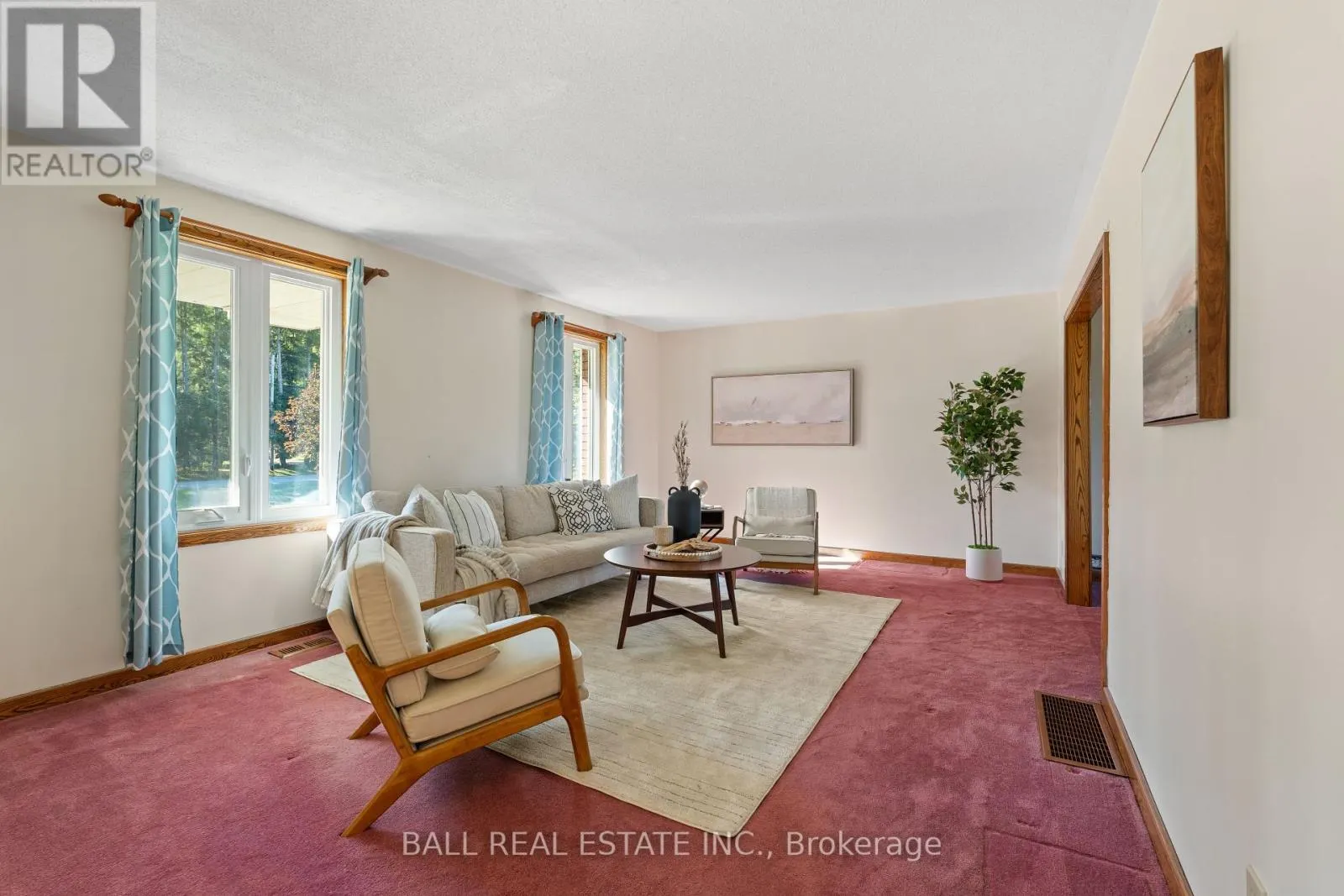 732 FORD CRESCENT