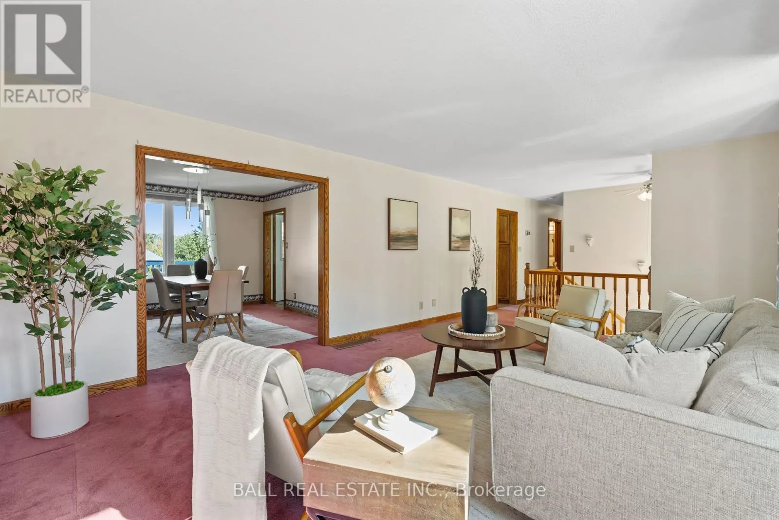 732 FORD CRESCENT