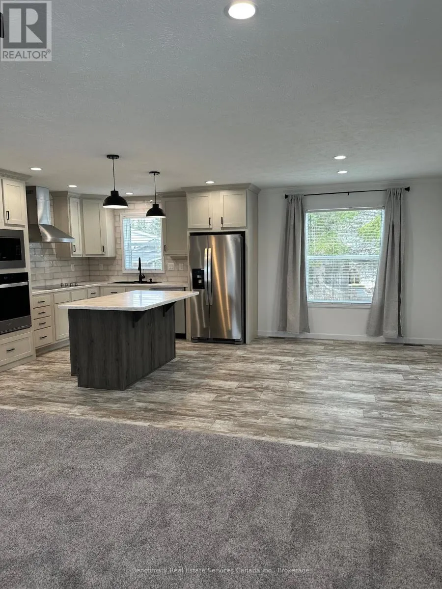 212 SPRUCE DRIVE