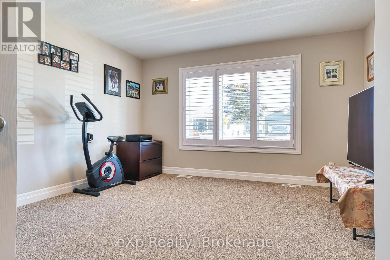 85 HURON HEIGHTS DRIVE