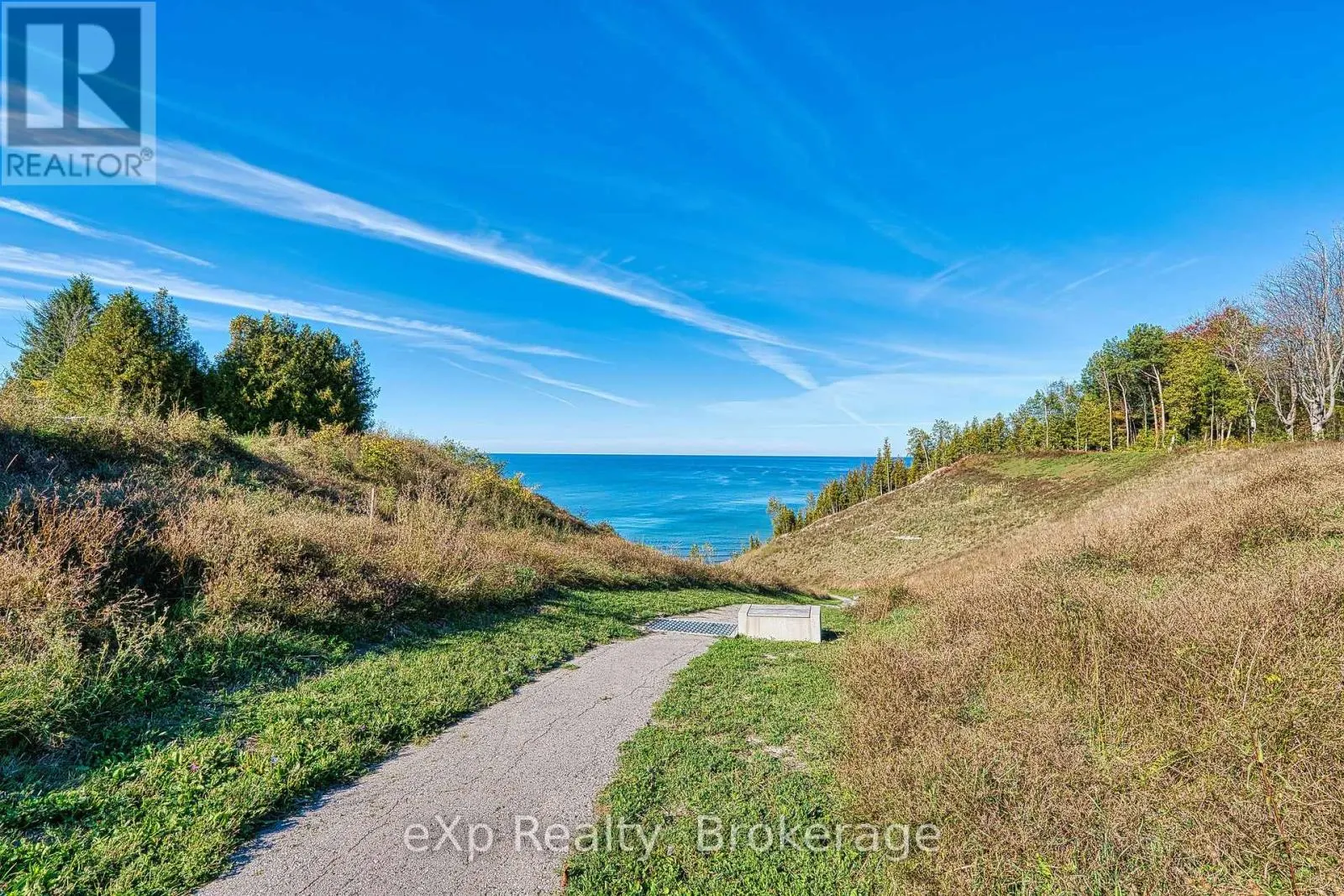 85 HURON HEIGHTS DRIVE