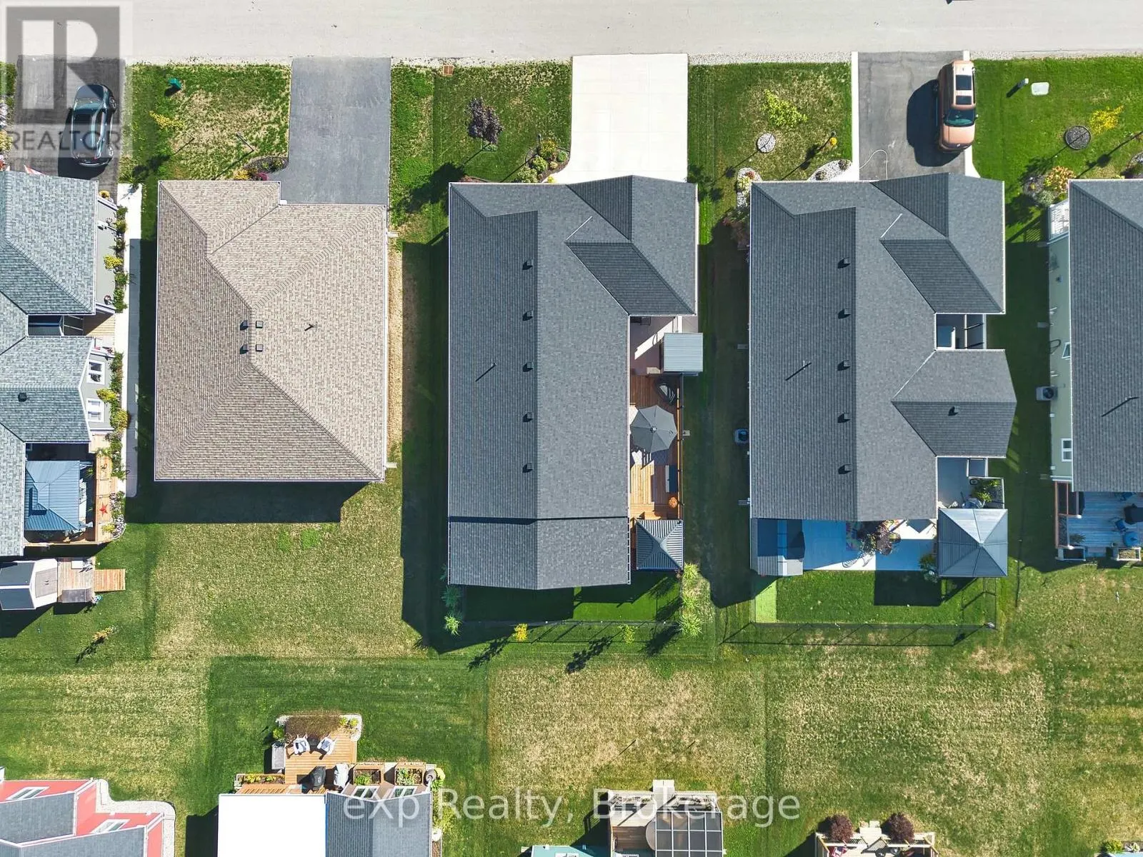 85 HURON HEIGHTS DRIVE