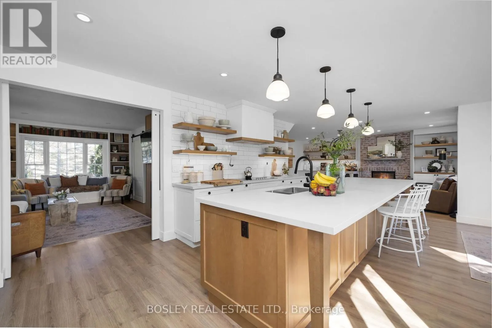 16 BAYBERRY ROAD