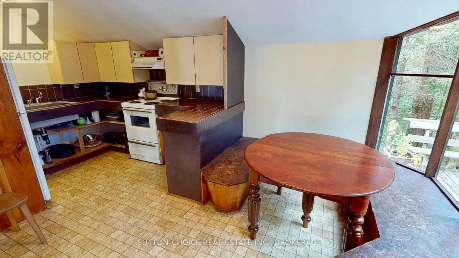 104 HEMLOCK ISLAND