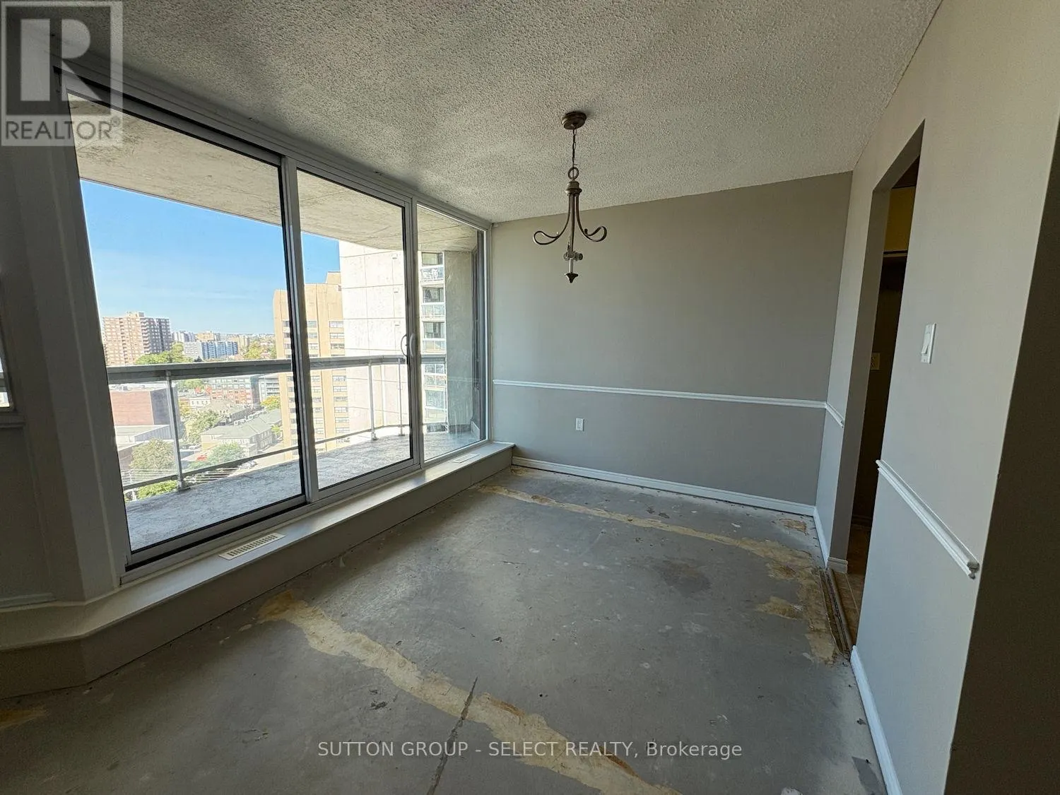 1702 - 323 COLBORNE STREET, #1702