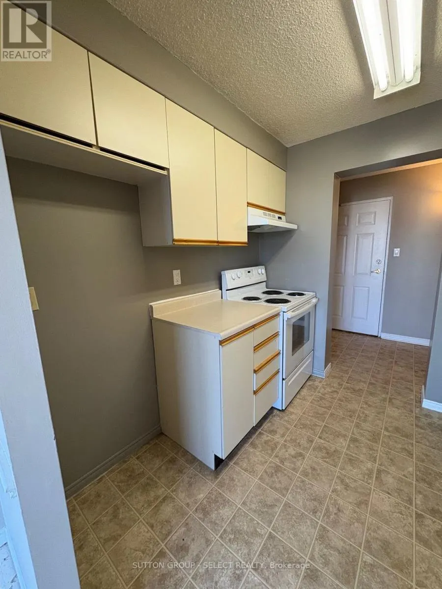 1702 - 323 COLBORNE STREET, #1702