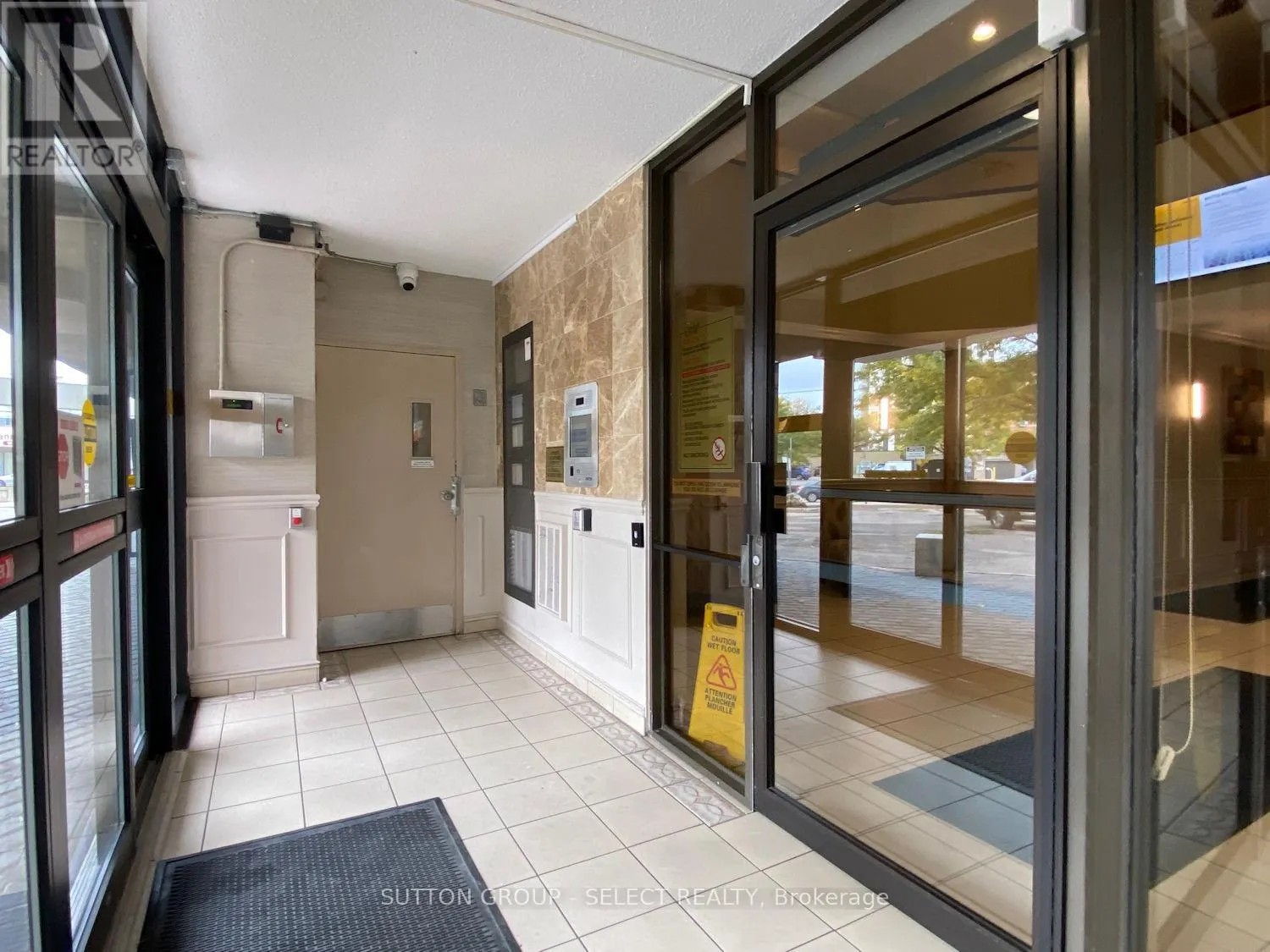 1702 - 323 COLBORNE STREET, #1702