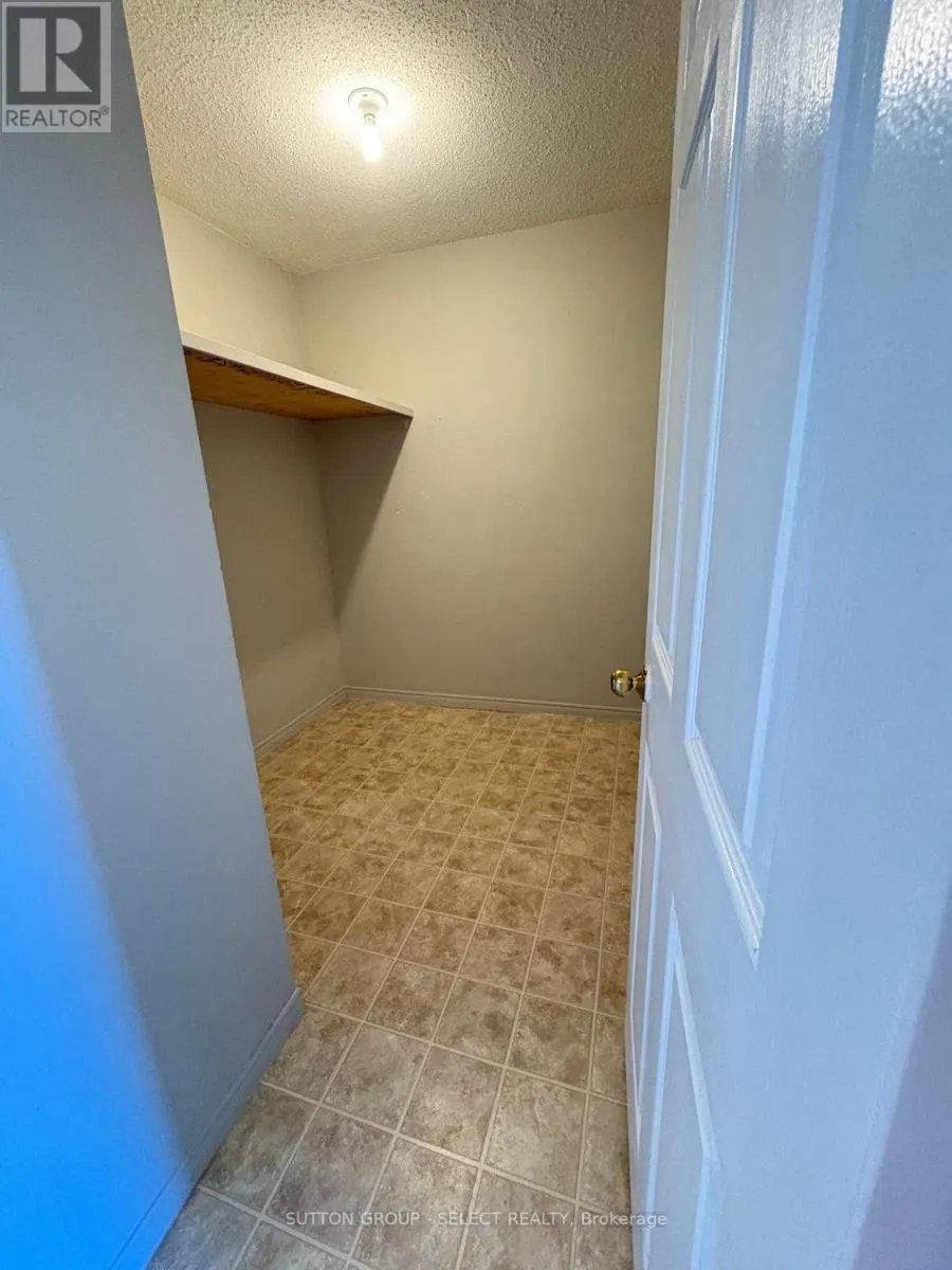 1702 - 323 COLBORNE STREET, #1702