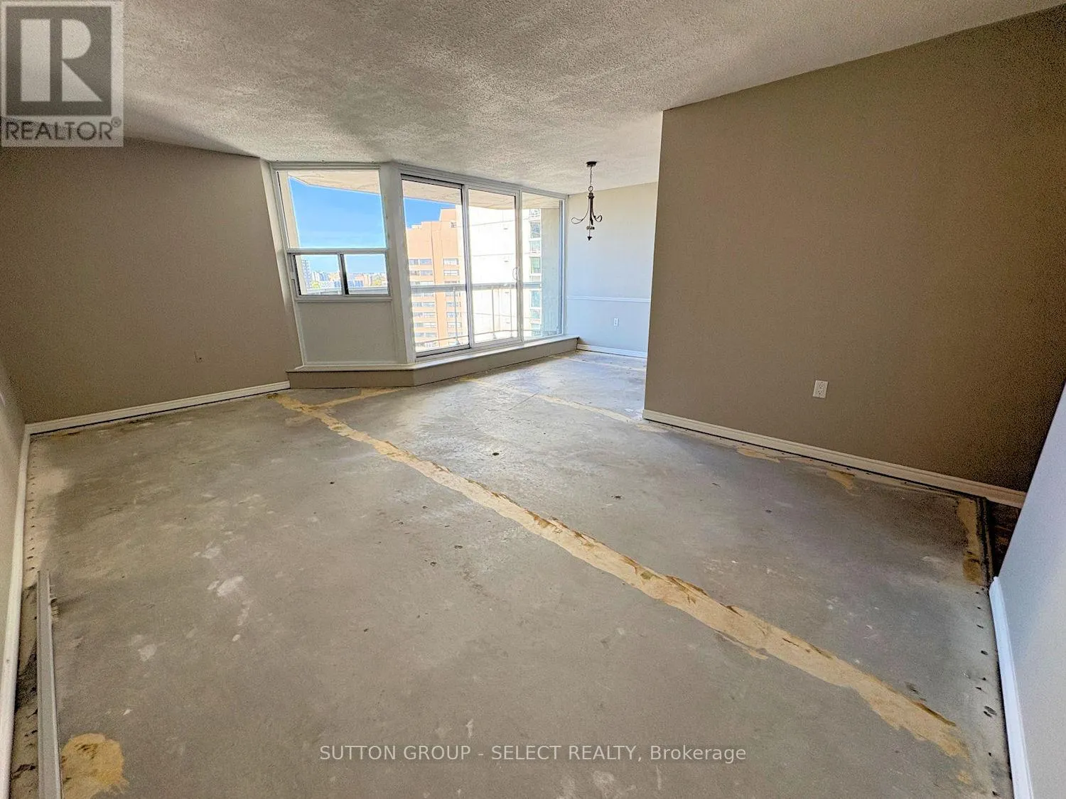 1702 - 323 COLBORNE STREET, #1702