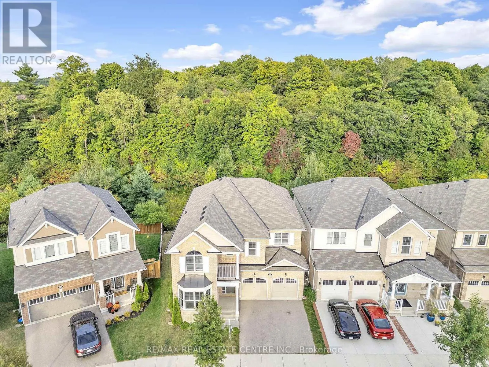 260 SHADY GLEN CRESCENT