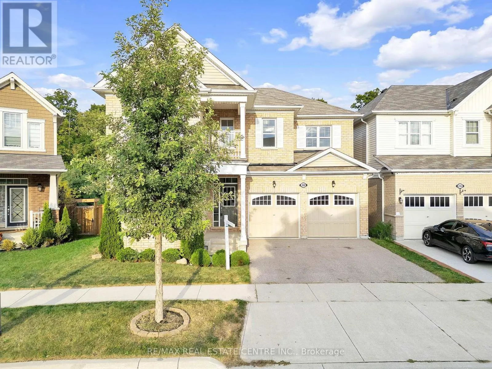 260 SHADY GLEN CRESCENT