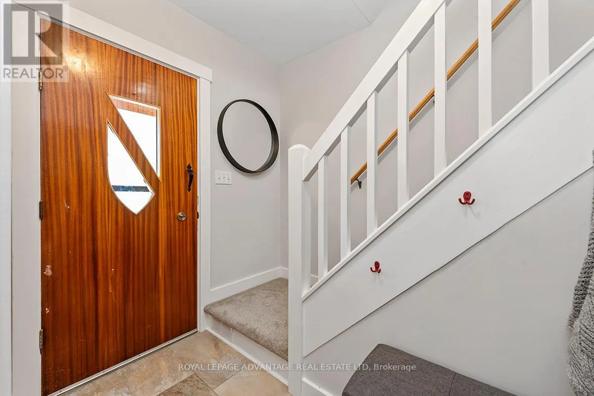 74 BECKWITH STREET E
