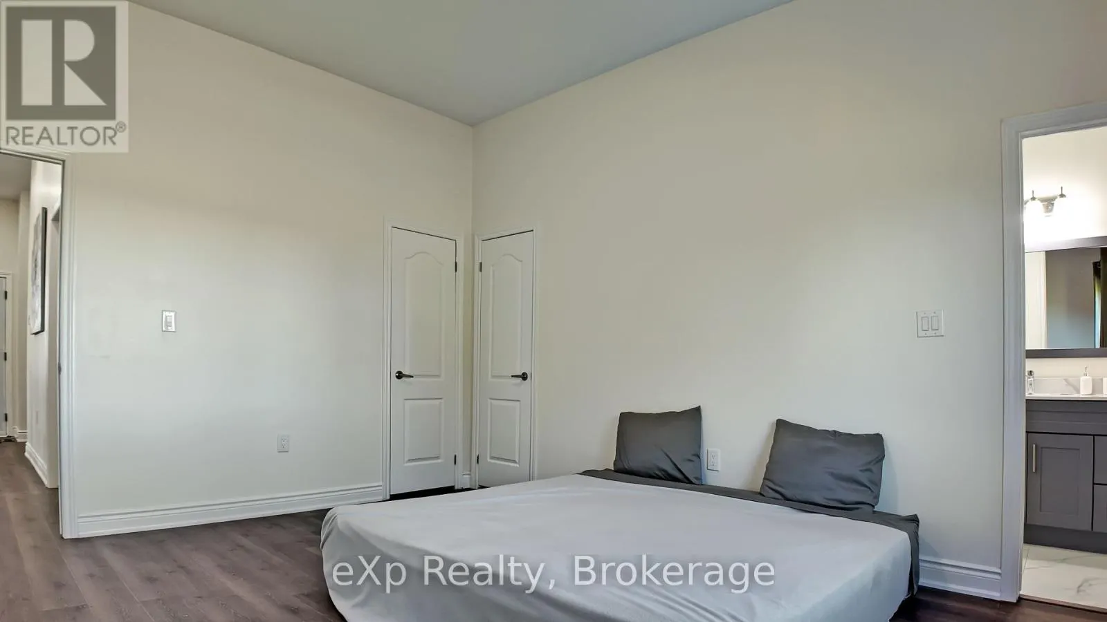 221 FORLER STREET
