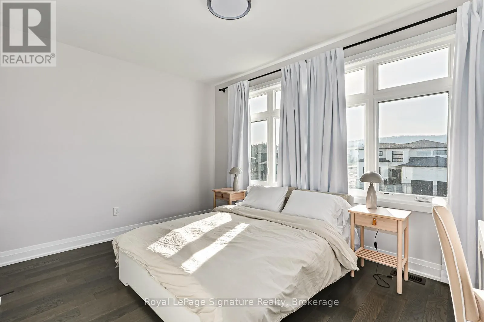 107 SLADDEN COURT