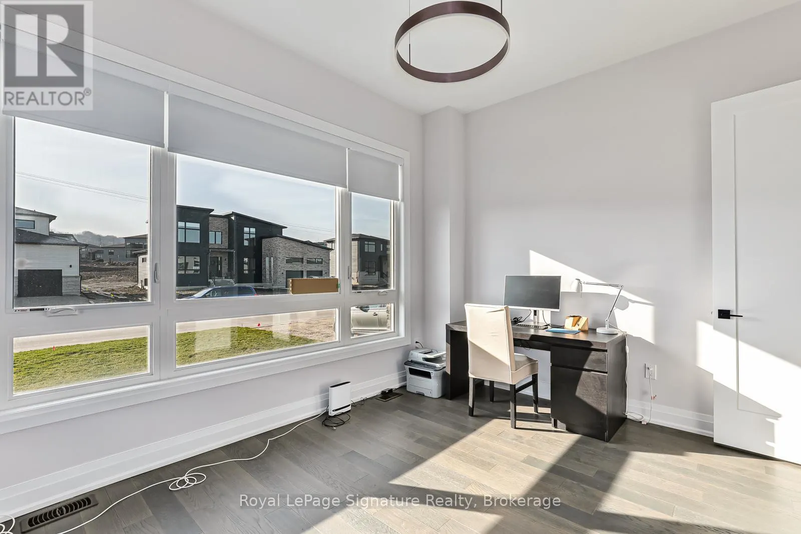 107 SLADDEN COURT