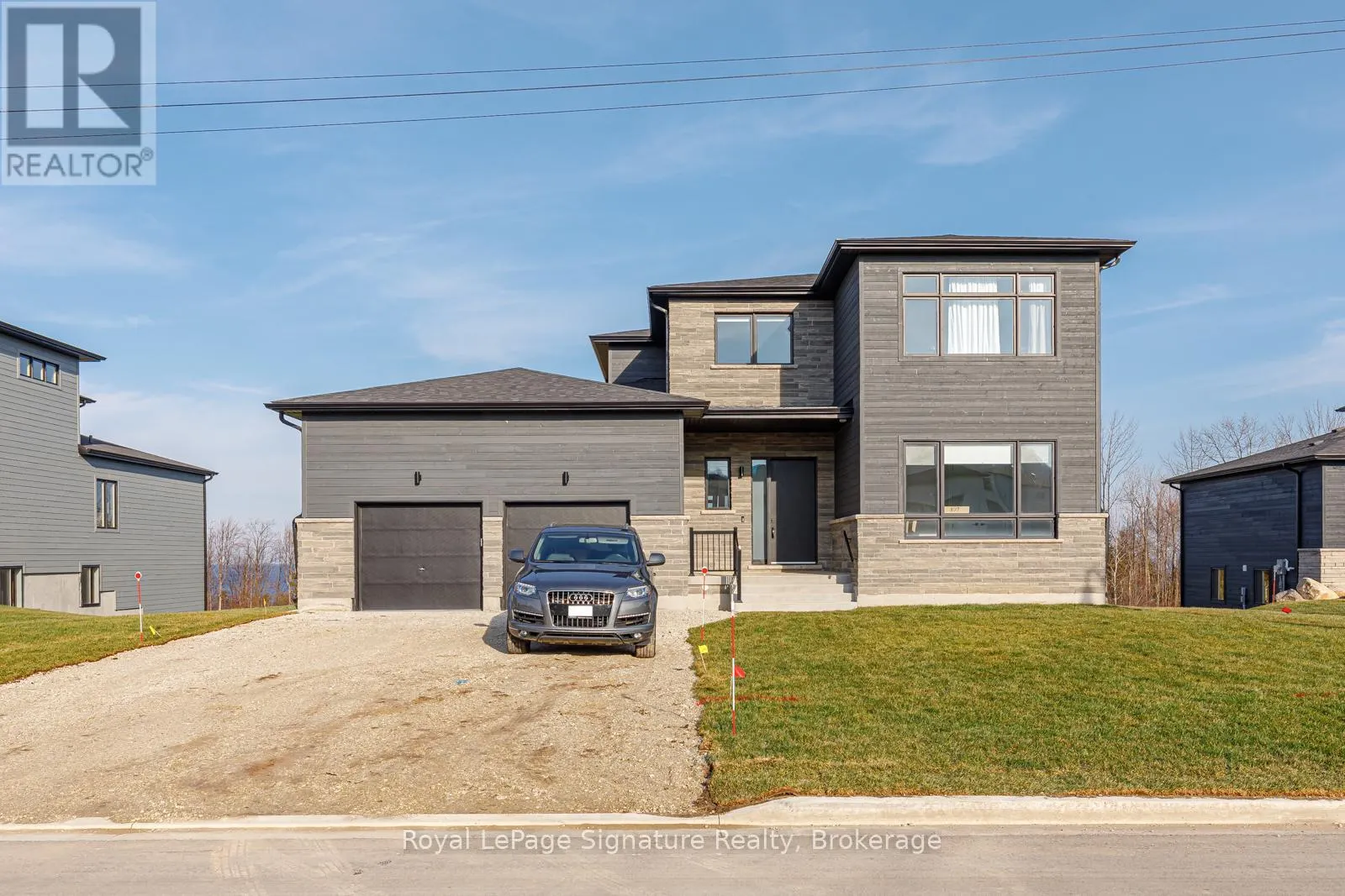 107 SLADDEN COURT