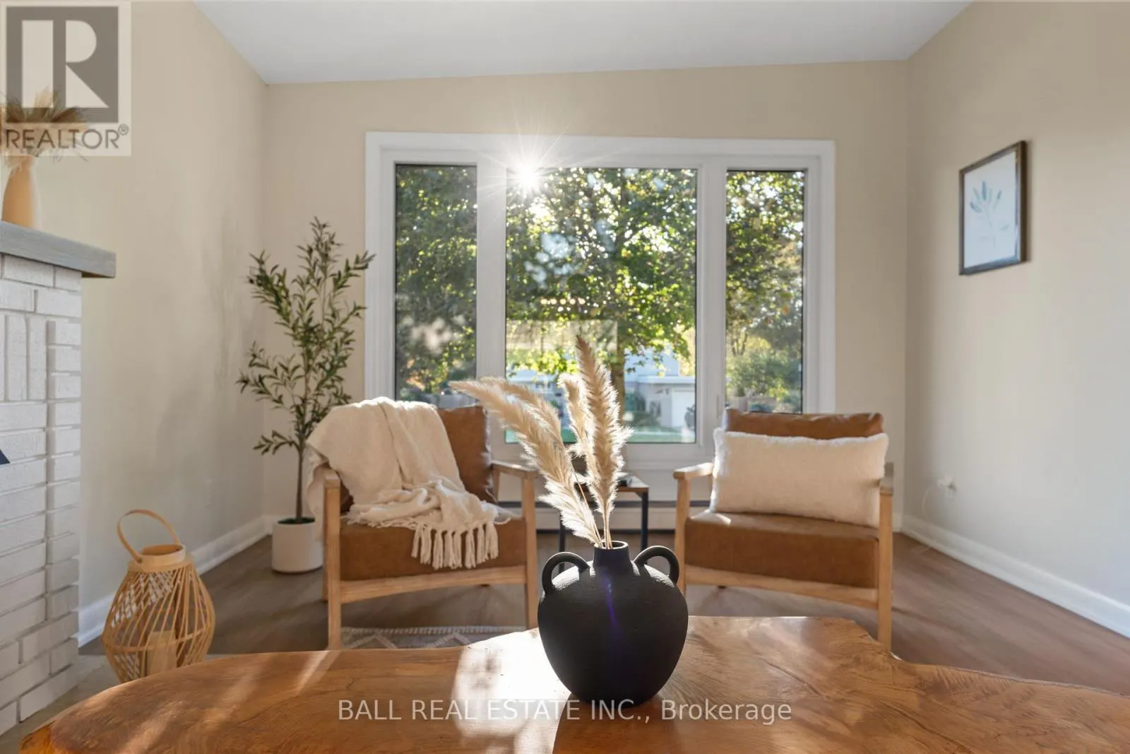 450 ROSEDALE AVENUE