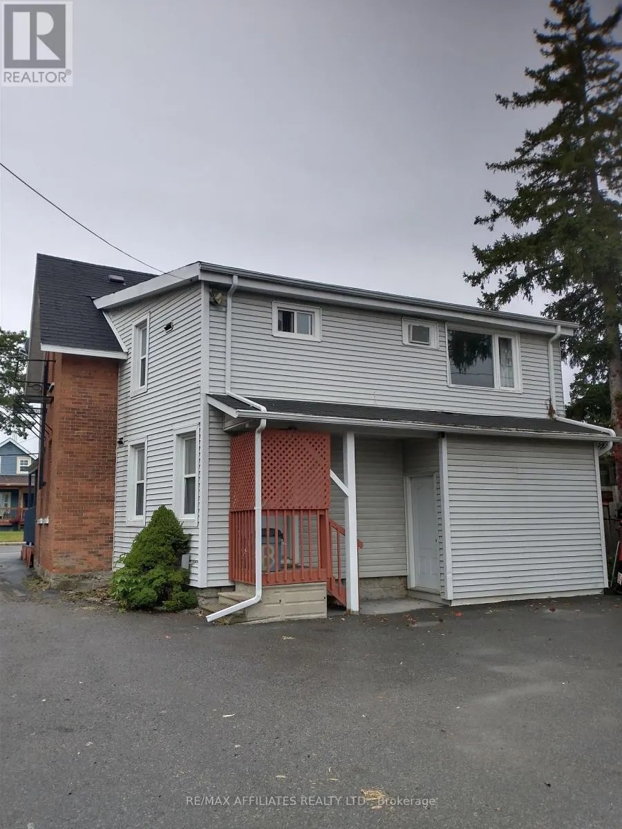 71 MCGONIGAL STREET W