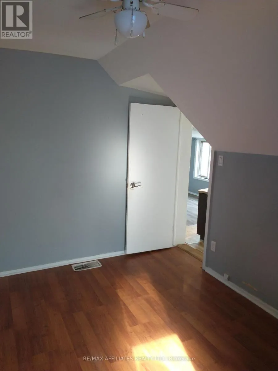 71 MCGONIGAL STREET W