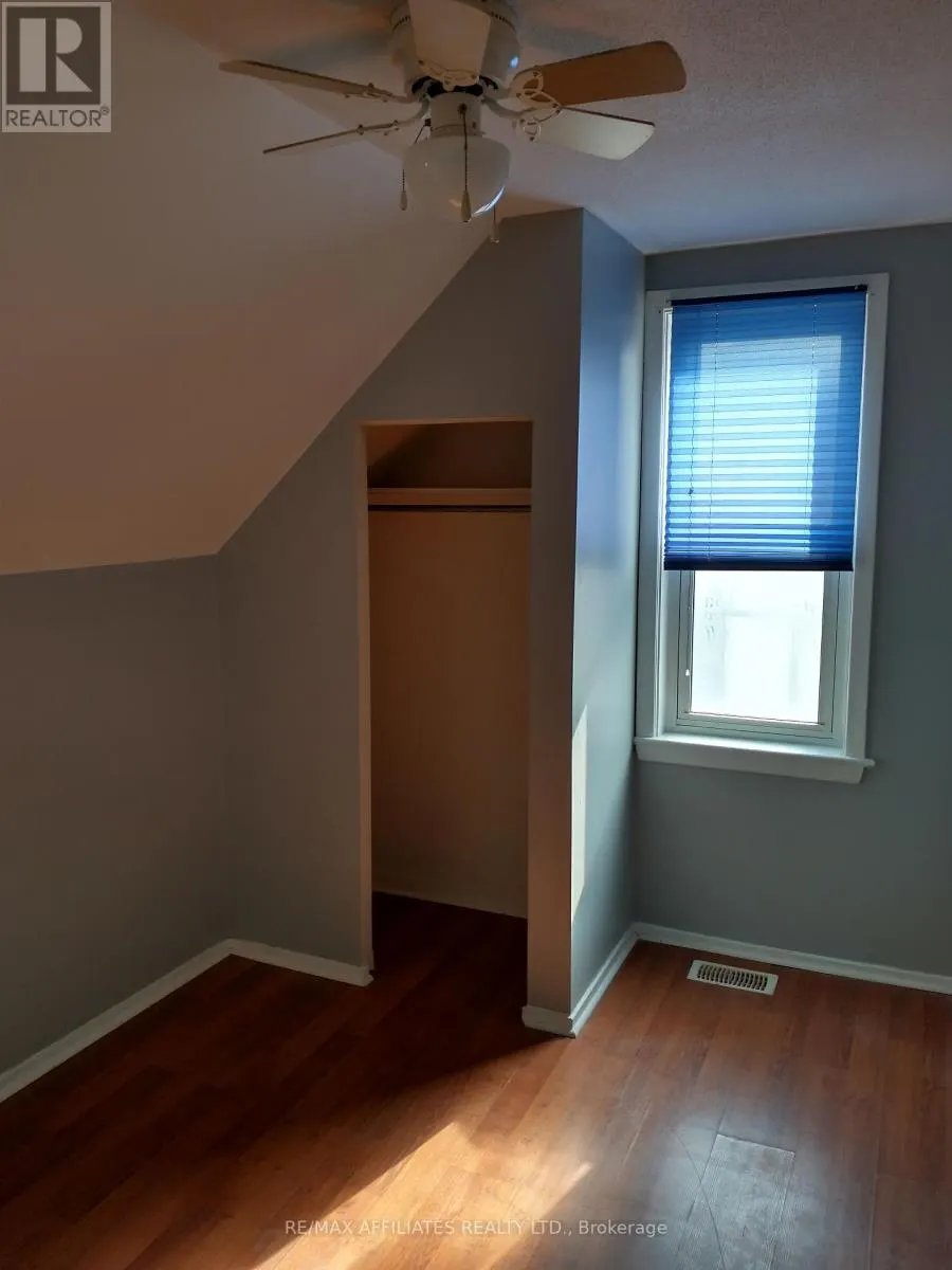 71 MCGONIGAL STREET W