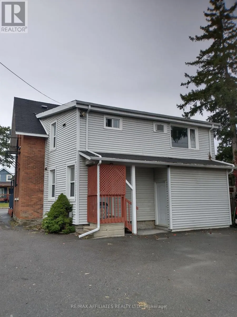 71 MCGONIGAL STREET W
