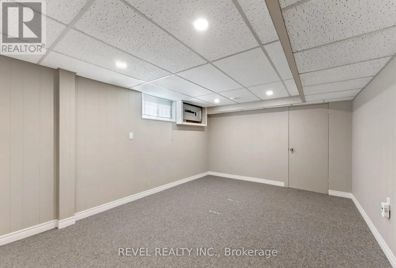 323 HIXON ROAD