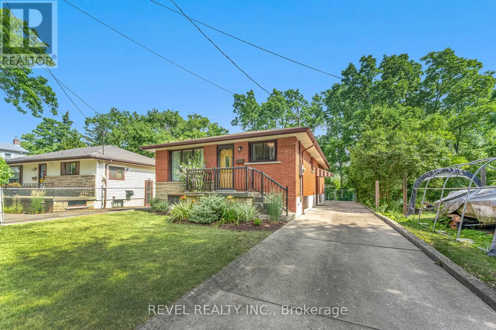 323 HIXON ROAD