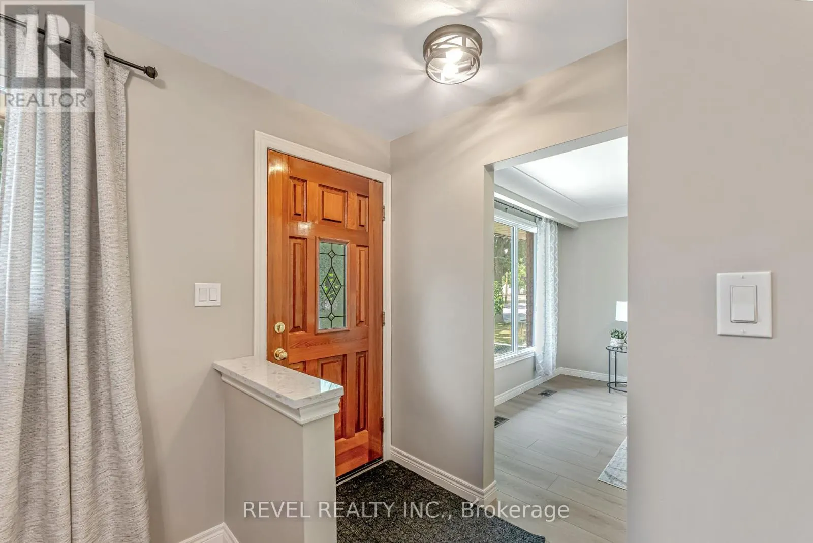 323 HIXON ROAD