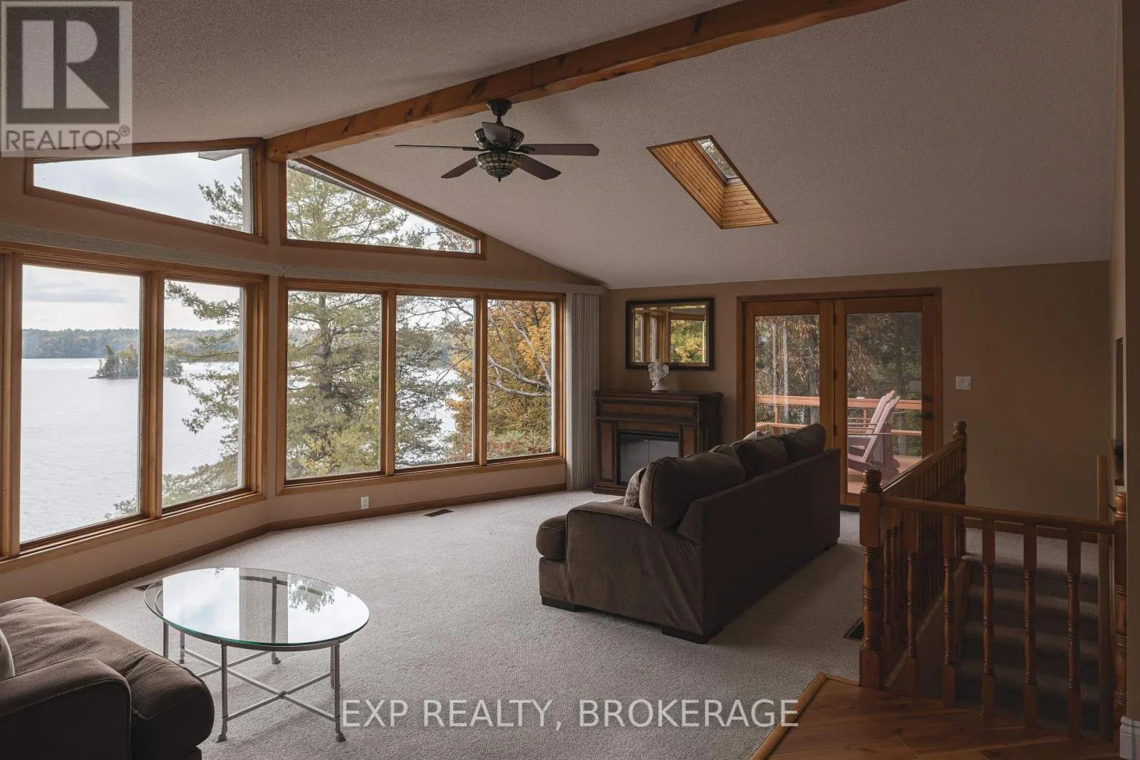 3037 HILLTOP LANE