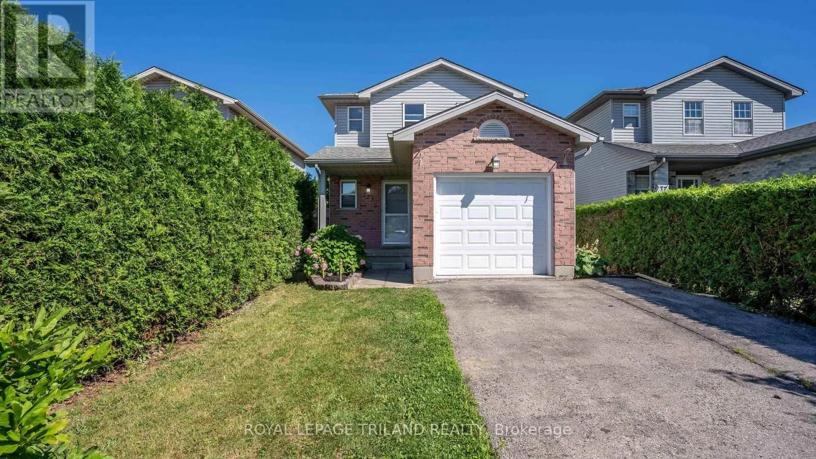 223 SIMPSON CRESCENT