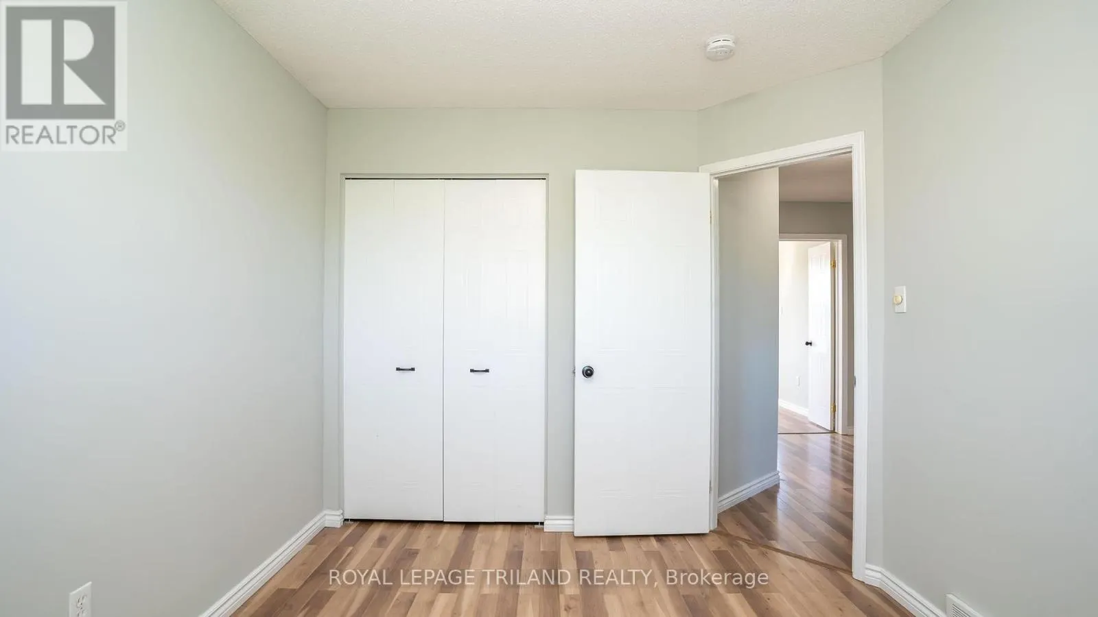 223 SIMPSON CRESCENT