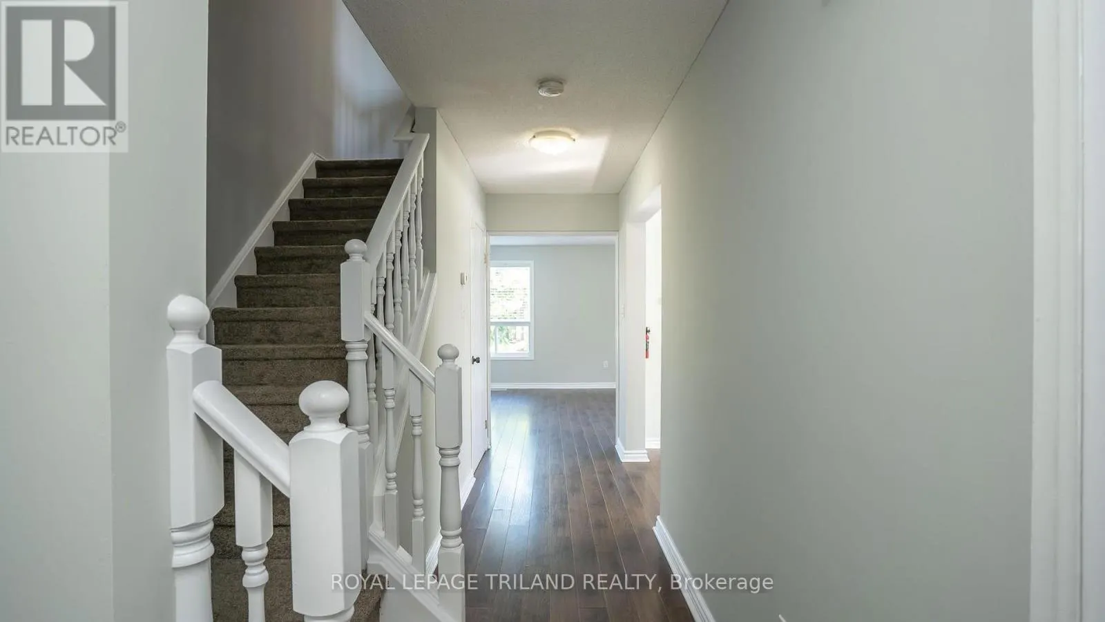 223 SIMPSON CRESCENT