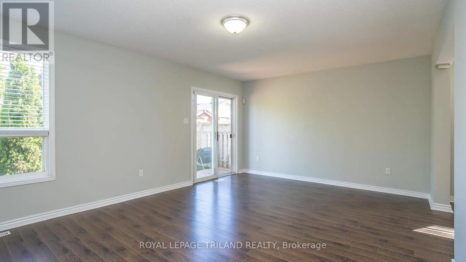 223 SIMPSON CRESCENT