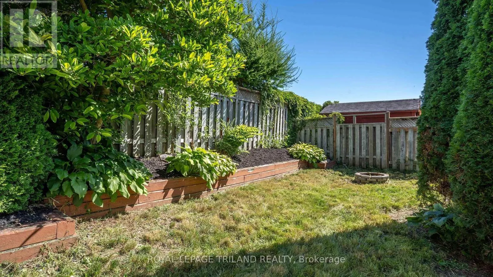 223 SIMPSON CRESCENT