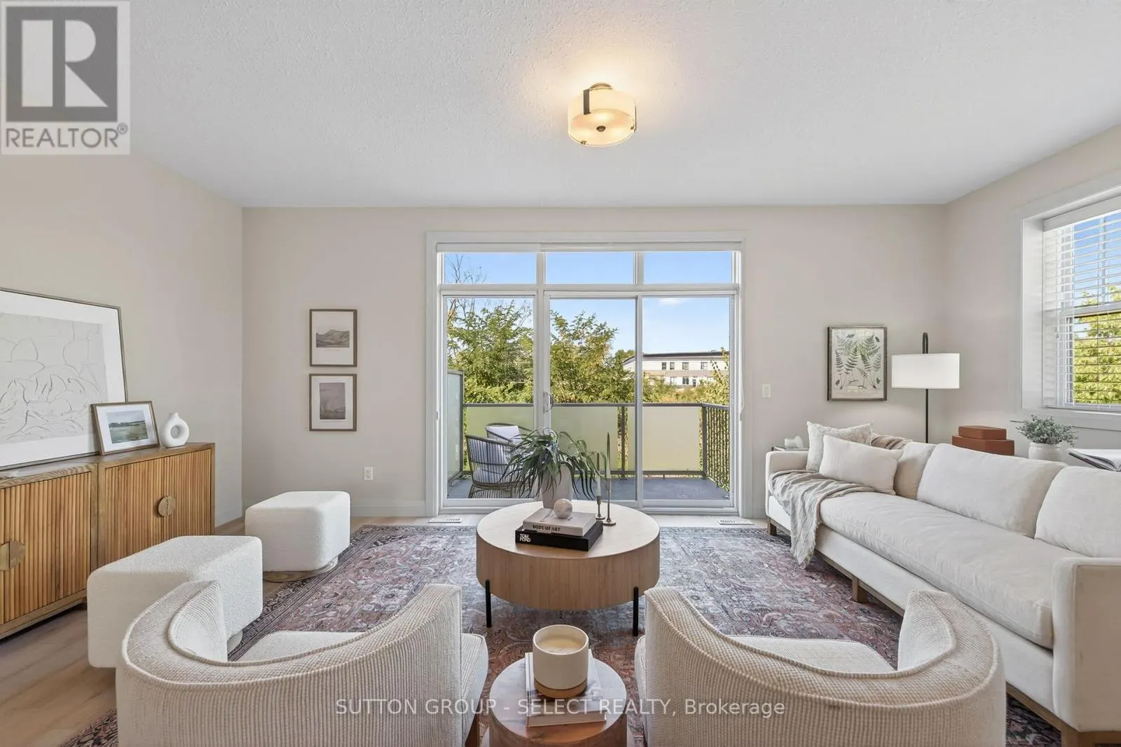 29 - 1040 CORONATION DRIVE, #29
