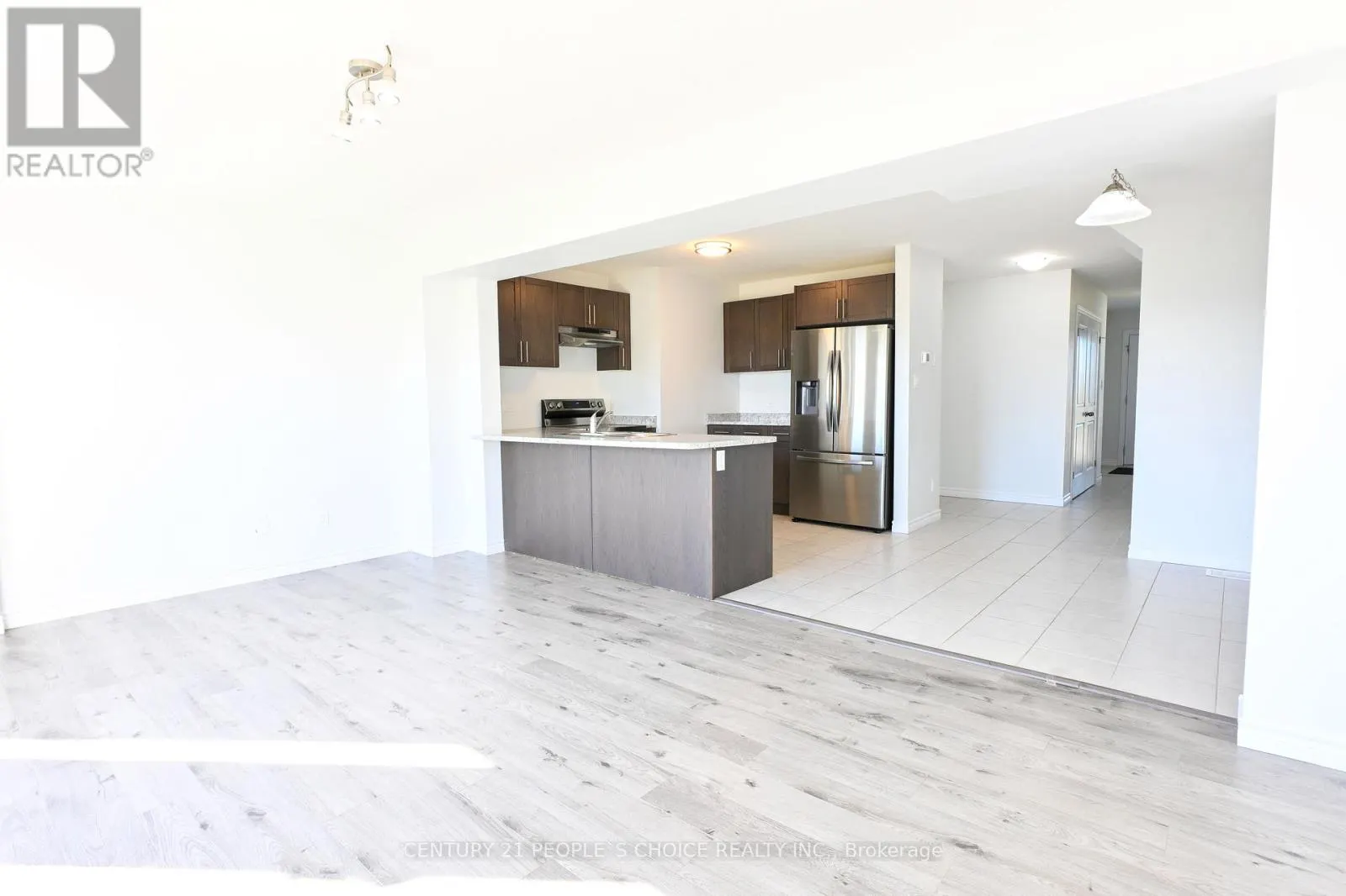 305 KENNINGTON DRIVE
