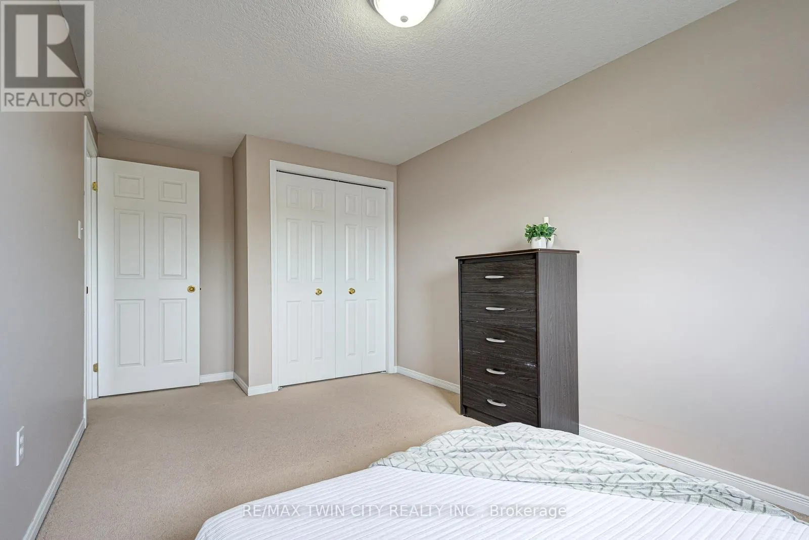 C20 - 20 DAVID BERGEY DRIVE