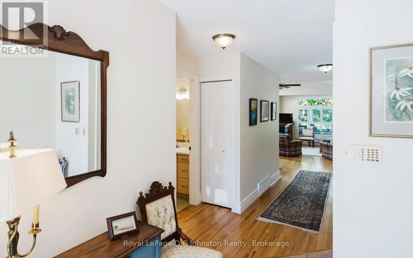 6 EASTGATE DRIVE