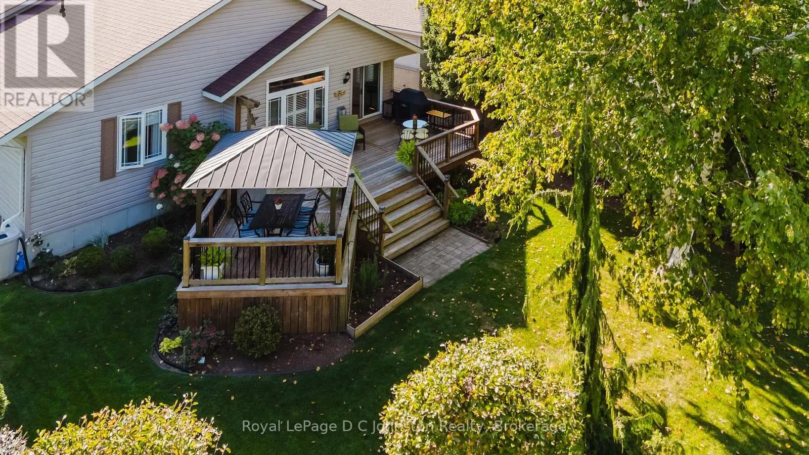 6 EASTGATE DRIVE