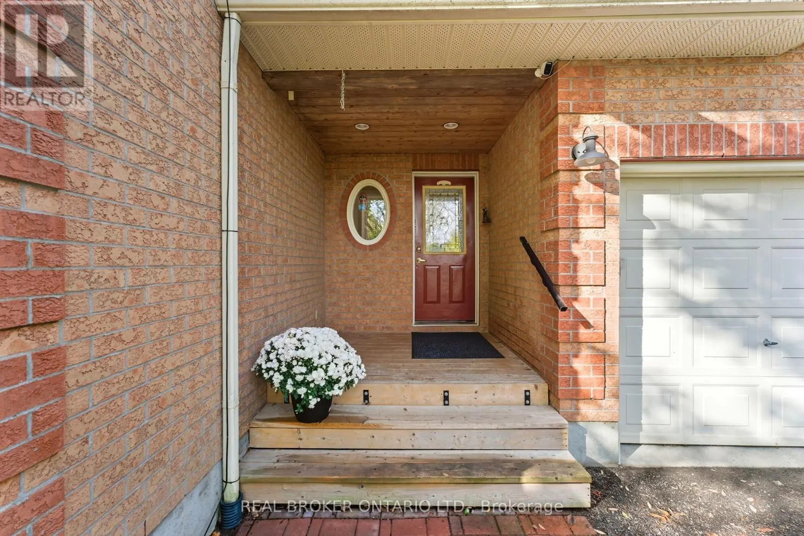 18 SMITH ROAD
